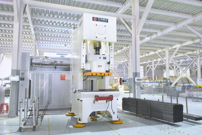 Automatische feste Tabelle Presse